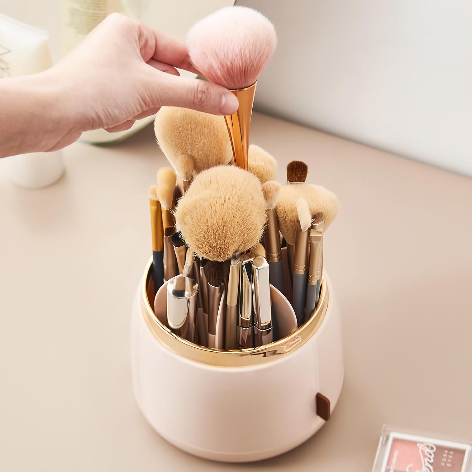 Durable makeup brush container with a stylish design, perfect for holding your favorite brushes securely