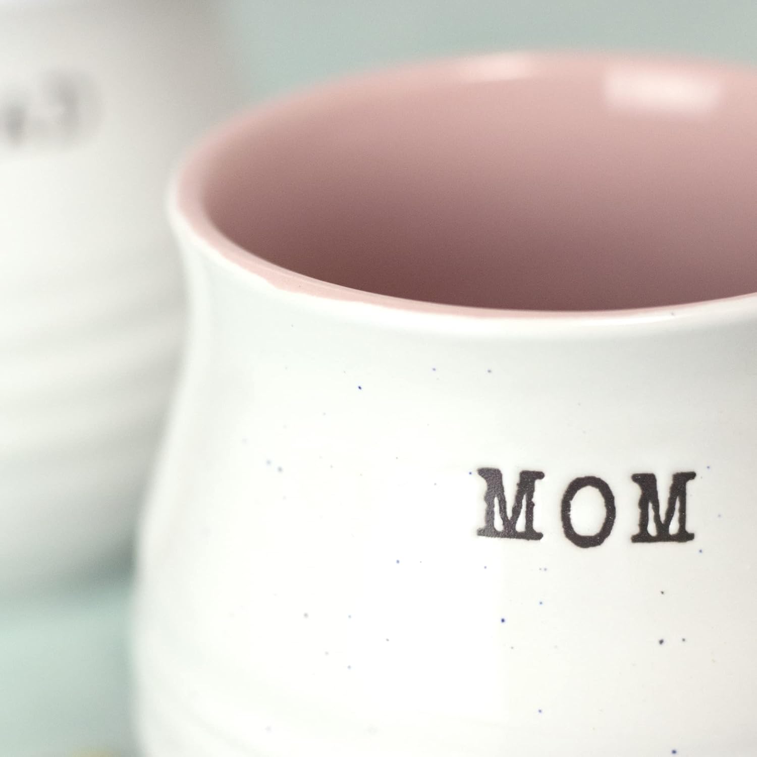 Adorable matching mom and dad mugs, designed for couples who love coffee, tea, or hot chocolate together 