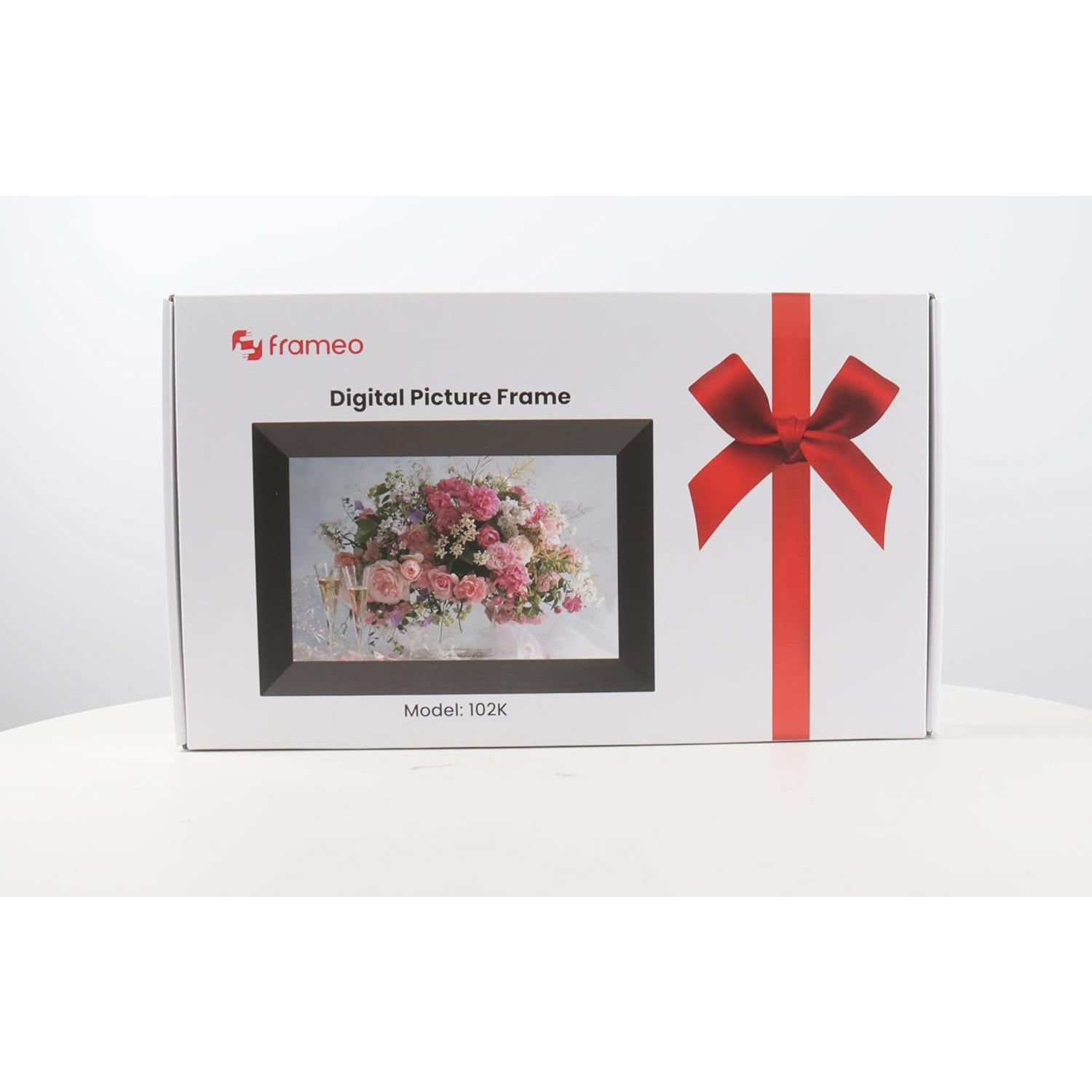 Electronic picture display with vivid color and clarity, bringing family photos to life in a high-definition digital frame